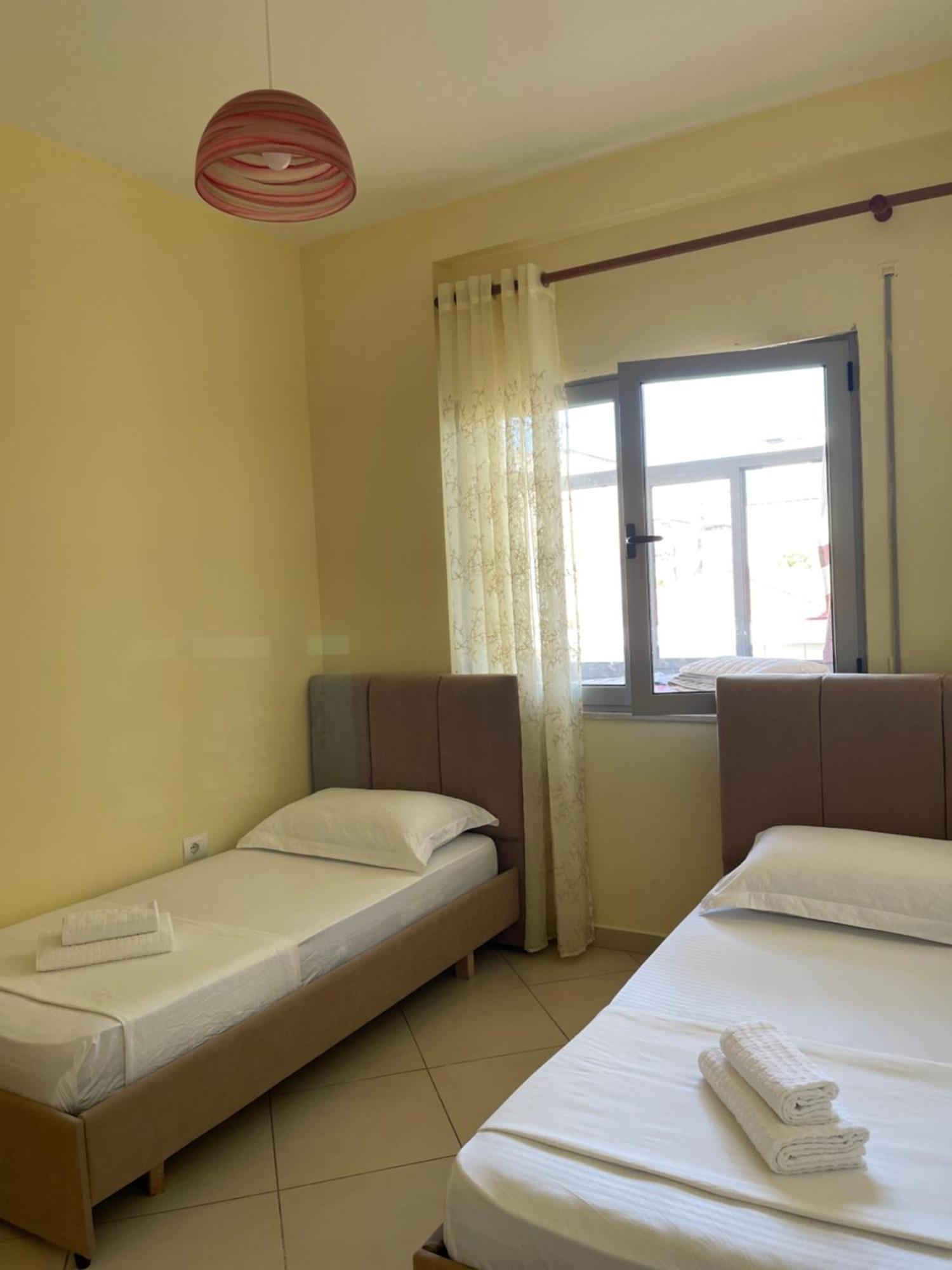 New Baazar Terrace Apartment Tirana Esterno foto