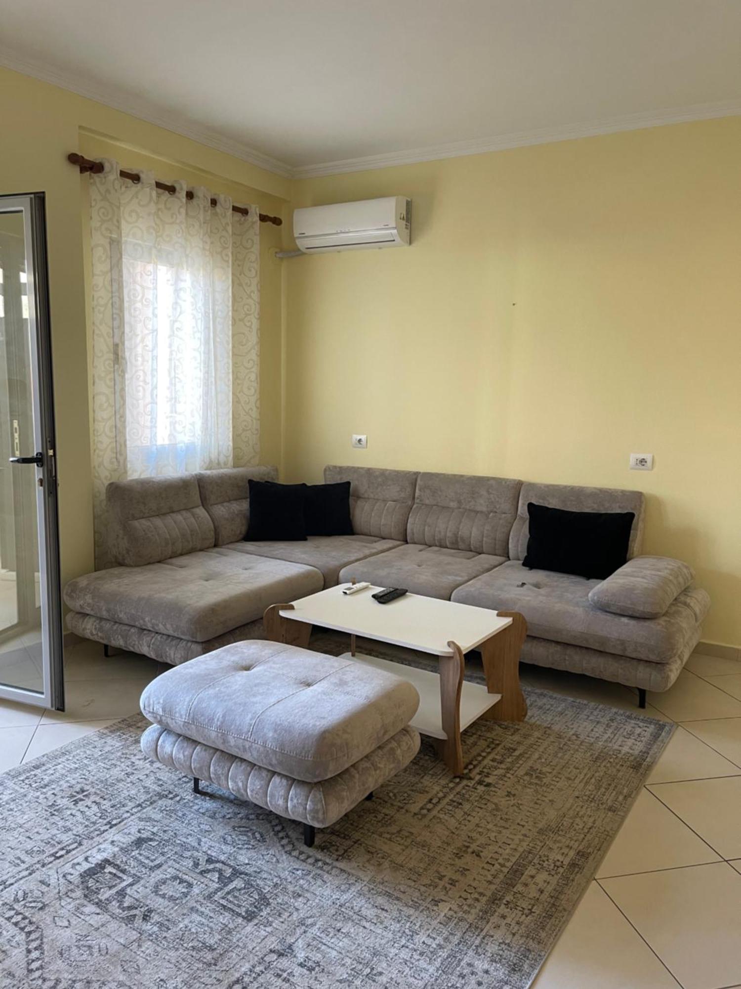 New Baazar Terrace Apartment Tirana Esterno foto