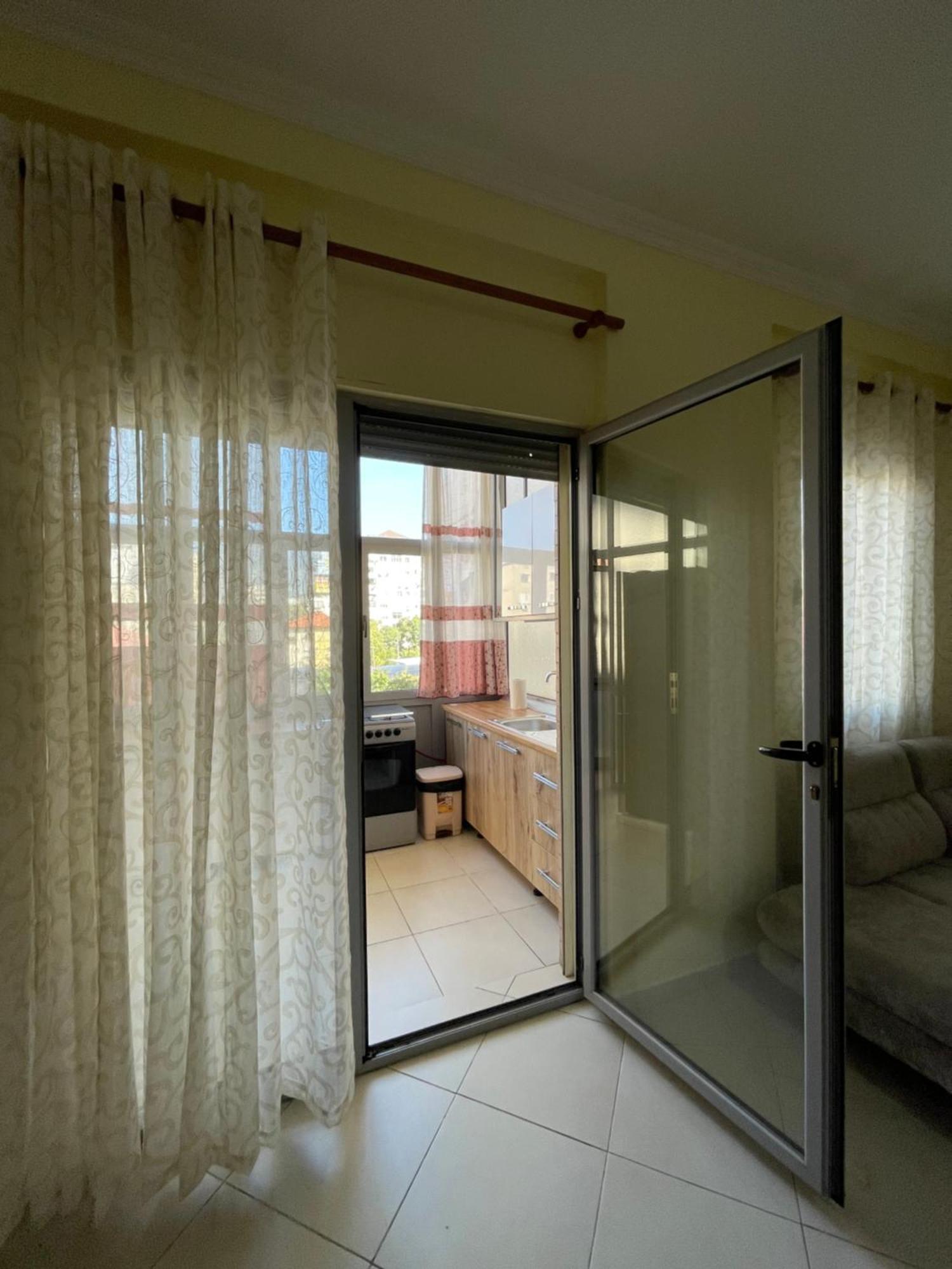 New Baazar Terrace Apartment Tirana Esterno foto